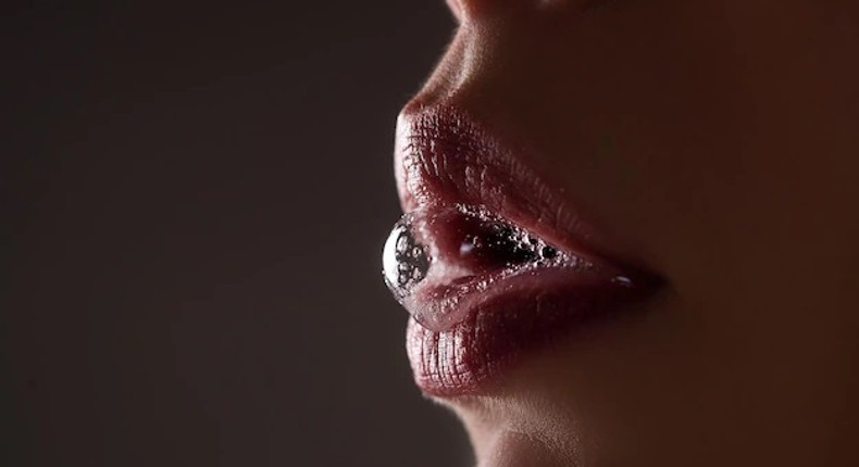 Avoid saliva during sex [Freepik]