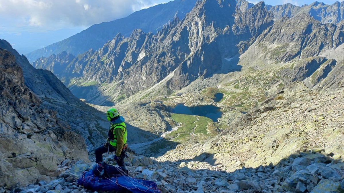 Tatry. Szczątki młodej kobiety znalezione pod Juhaską Przełączką