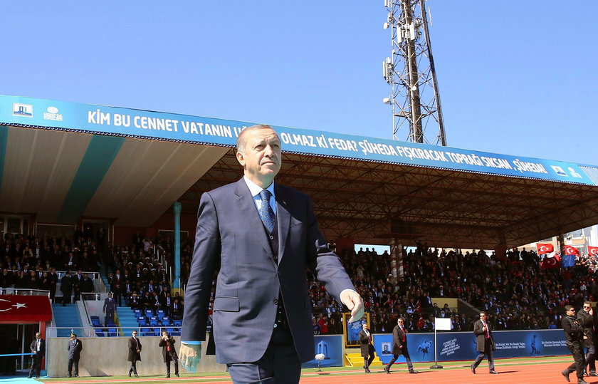 Prezydent Turcji zmienia nazewnictwo obiektów sportowych