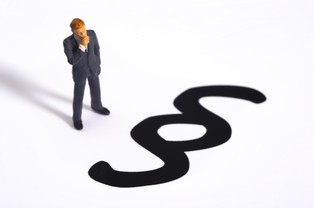 Regulacje mają chronić obywatela, ale często mu szkodzą