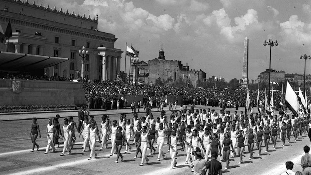 NARODOWE ŚWIĘTO ODRODZENIA POLSKI WARSZAWA PRL 1956