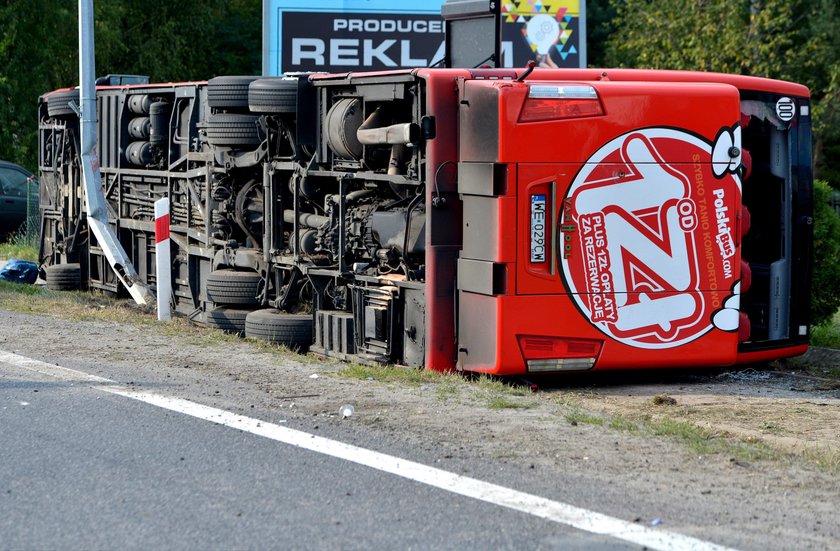 Wypadek Polskiego Busa na Podkarpaciu. Wielu rannych