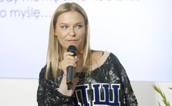 Paulina Młynarska pokazała zdjęcie sprzed lat: Mieszkam w Paryżu w zjawiskowej willi i mam depresję