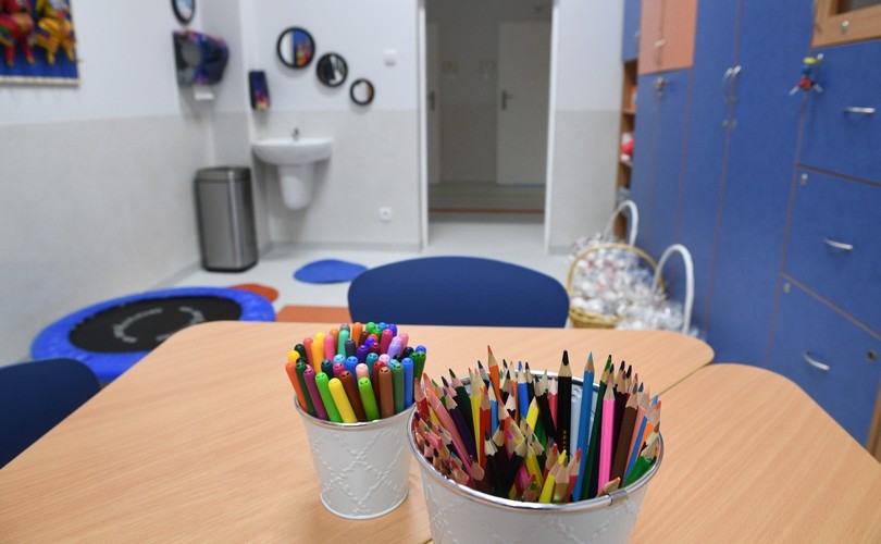 DZIECIĘCY ODDZIAŁ CHORÓB PŁUC I GRUŹLICY OTWARTY POD WARSZAWĄ