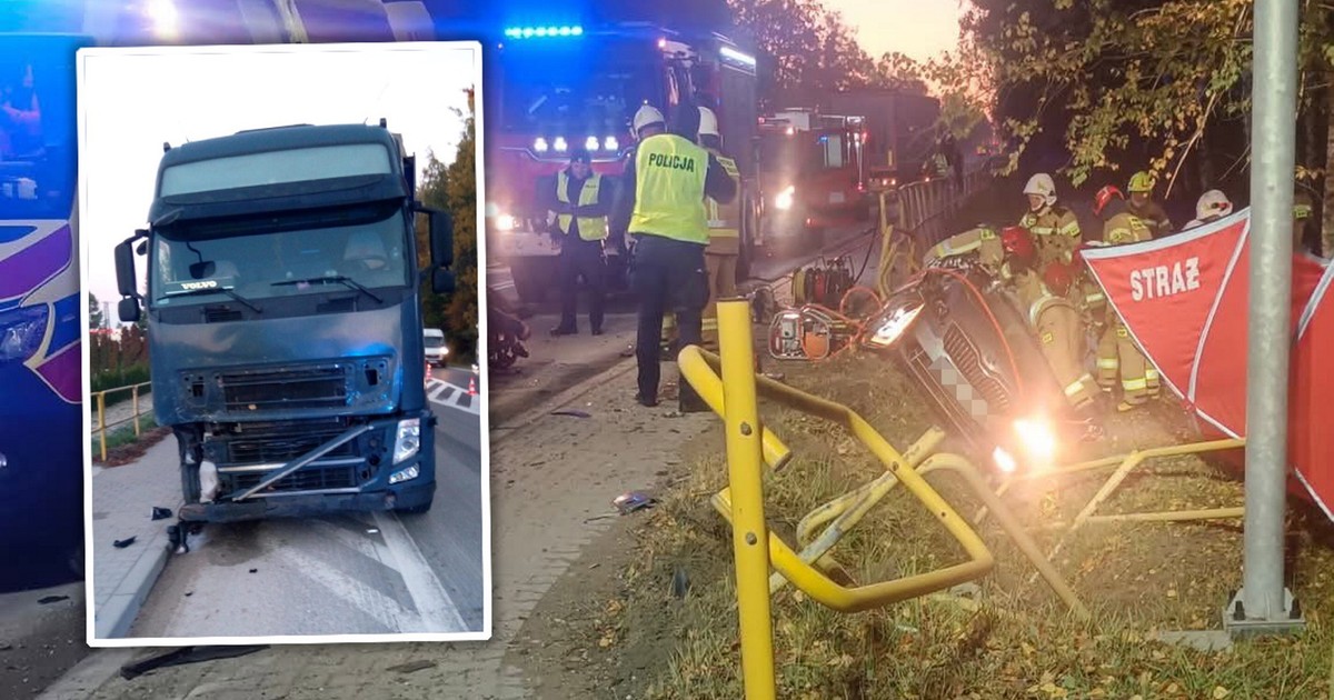 Dramat w Świętokrzyskiem. Samochód osobowy zderzył się z ciężarówką. Nie żyją trzy osoby