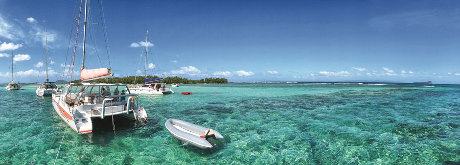 Barbados słynie ze... sławy. W hotelowych księgach gości można znaleźć nazwiska największych gwiazd Hollywood, a niektóre z nich, jak np. Hugh Grant, mają tu wakacyjne domy.