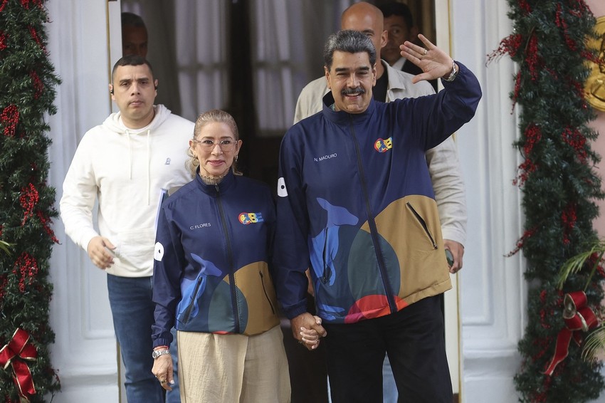 Selija Flores i Nikolas Maduro
