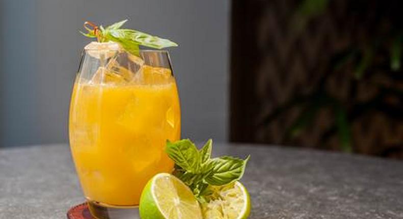 Voici comment faire de la limonade à la mangue et au gingembre