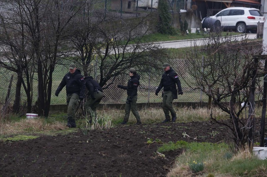 Žandarmerija u potrazi za devojčicom Dankom Ilić u Banjskom polju 