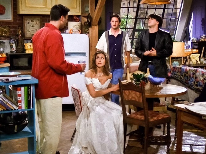 Dženifer Aniston kao Rejčel Grin