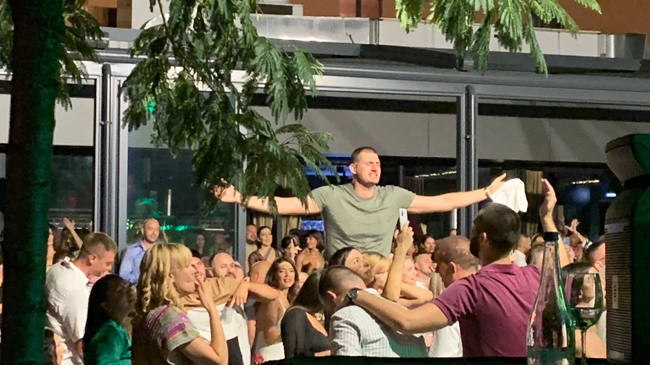 Nikola Jokić na Cecinom nastupu