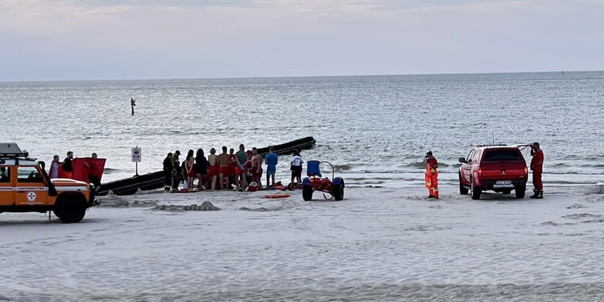 Łeba. Tragiczny finał kąpieli w morzu. Nie żyje 39-latek.