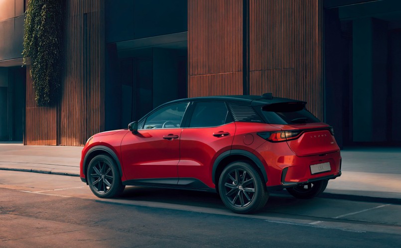 Lexus LBX Vibrant Edition