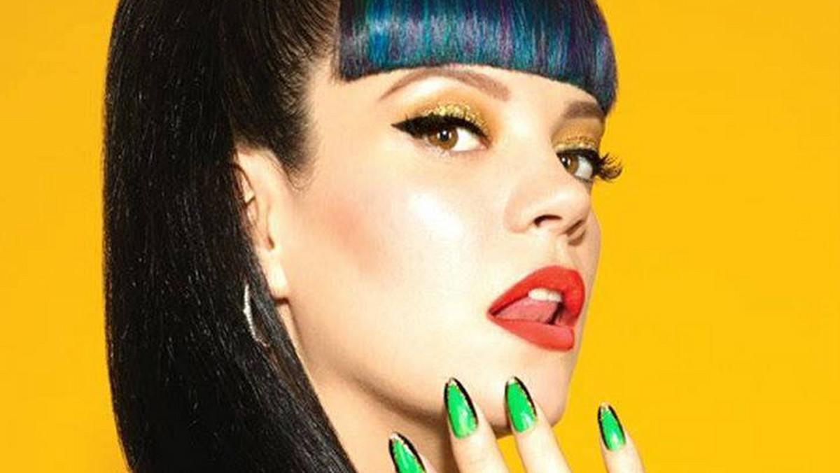 Lilly Allen w rozmowie z NRJ wyznała, że wróciła do pracy, ponieważ nudzi się w domu siedząc z dziećmi. W 2013 roku piosenkarka zaprezentowała pierwszy singiel i teledysk do "Hard Out Here", które zwiastować będą jej kolejny album.