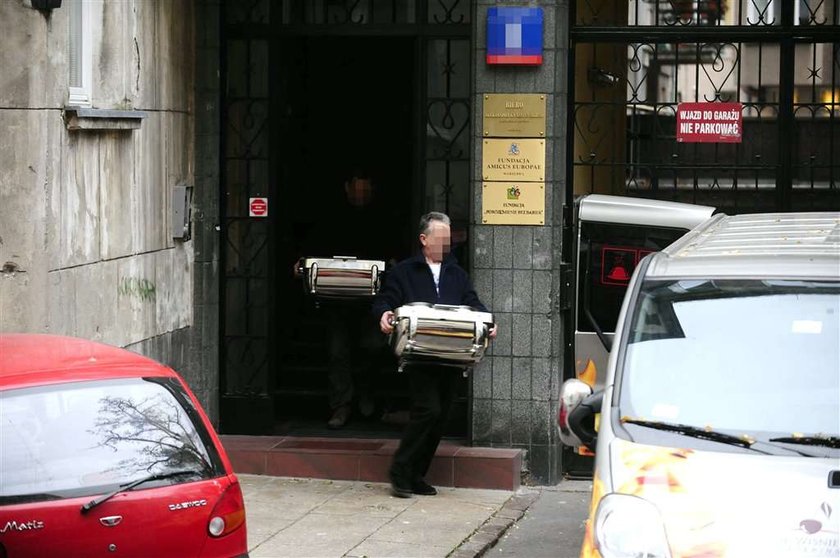 U Kwaśniewskiego na urodzinach. Tort z pieprzem! FOTO