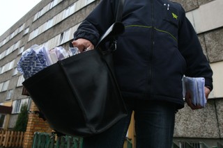 Zmiany w płacy minimalnej poczekają. 'To demotywacyjny system'