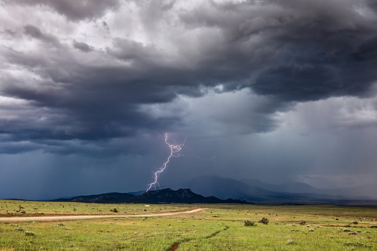 Instytut Meteorologii i Gospodarki Wodnej oraz Rządowe Centrum Bezpieczeństwa wydały w czwartek i piątek (21–22 sierpnia) ostrzeżenia pogodowe dla południowo-wschodniej Polski.