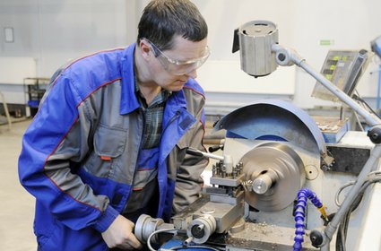 W Rosji brakuje rąk do pracy. Wszyscy na froncie lub za granicą