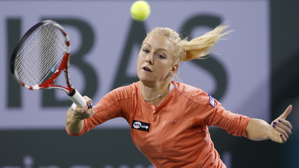 Urszula Radwańska nie zdołała awansować do ćwierćfinału turnieju tenisowego rozgrywanego na twardych kortach w Indian Wells. W 1/8 finału Polka musiała się jednak mierzyć z najwyżej rozstawioną w imprezie Białorusinką Wiktorią Azarenką, byłą liderką światowego rankingu, więc zadanie było szczególnie trudne.