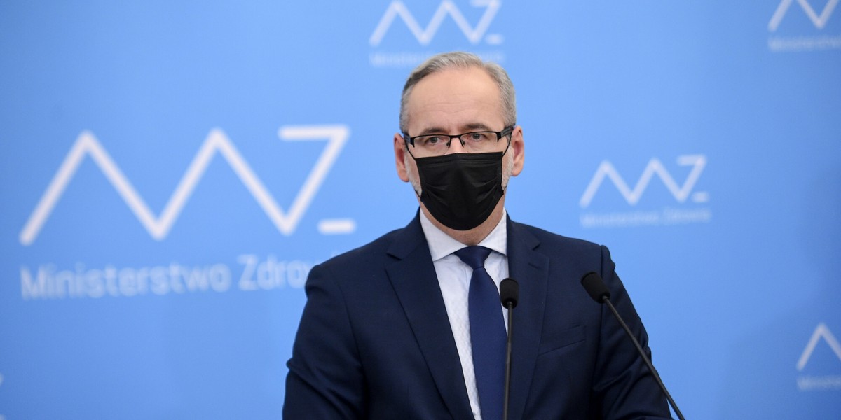 Minister Niedzielski przestrzega przed ryzykiem piątej fali epidemii koronawirusa.