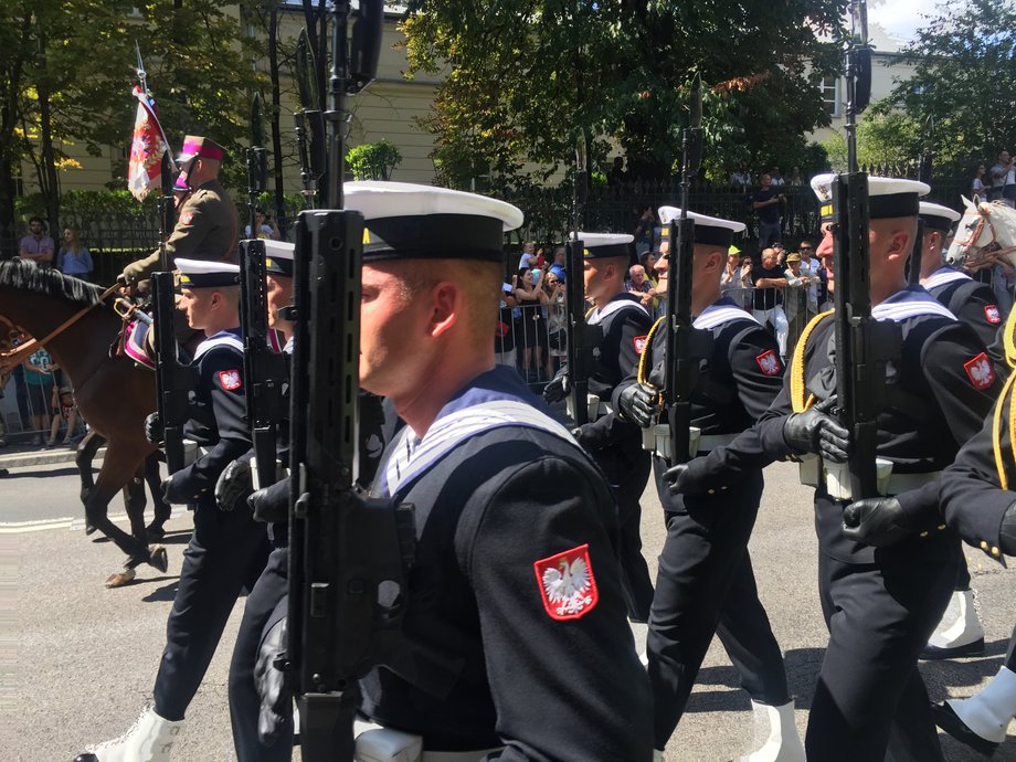 Marynarze MW podczas parady wojskowej w Warszawie