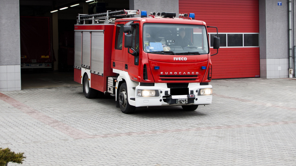 W Karpaczu, w woj. dolnośląskim płonie ośrodek wypoczynkowy. Według wstępnych informacji, nie ma ofiar. Na miejscu pracuje 6 jednostek straży pożarnej.