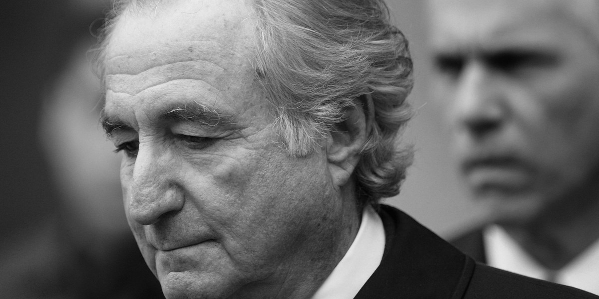 Bernie Madoff zmarł w więzieniu - informuje agencja Bloomberg. Odsiadywał wyrok ponad 100 lat. 