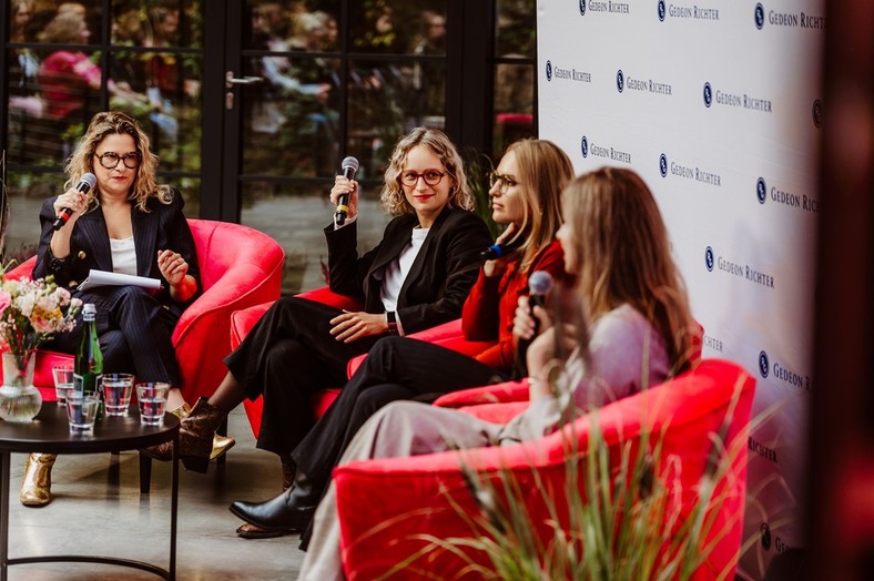 Neuroatypowe Zetki w gabinecie ginekologicznym. Powstał raport