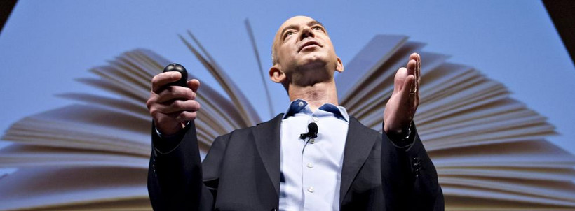 Jeff Bezos, prezes i dyrektor generalny Amazon.com Inc., przemawia podczas konferencji, Nowy Jork, USA
