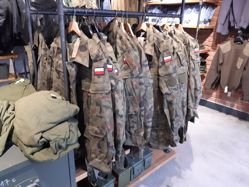 Wojsko Polskie sprzedaje swój sprzęt. Otwiera własne salony!