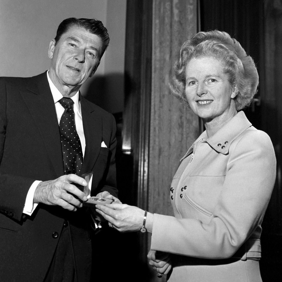 Ronald Reagan i Margaret Thatcher (na zdjęciu z 1975 r.)