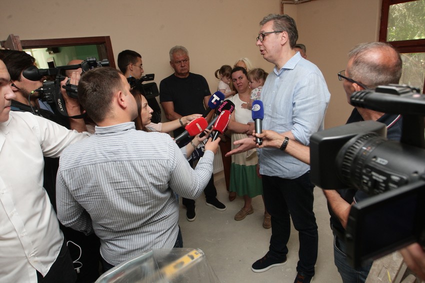 Vučić, Novi Kneževac