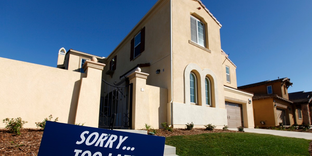 Pending home sales jump despite 'painfully' tight housing market