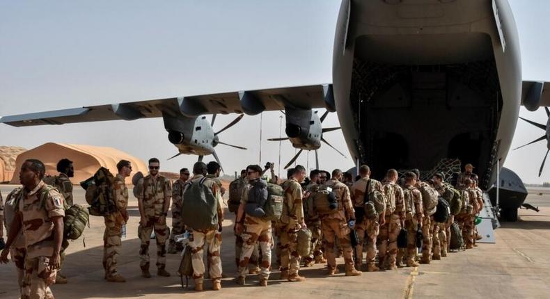 French troops exit Niger