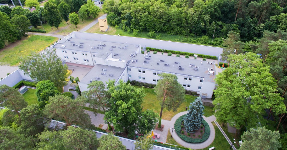 NFZ przejmie finansowanie leczenia w ośrodku w Gostyninie. Zmiany dotyczą sprawców najcięższych przestępstw