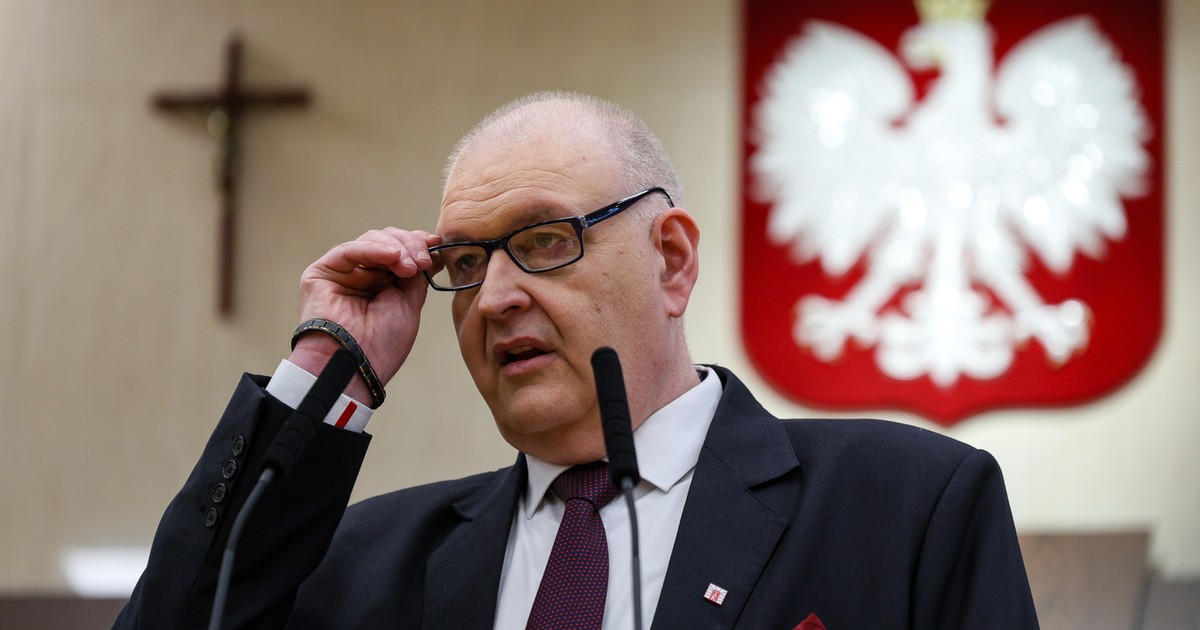 Siłowe rozwiązanie w Trybunale Konstytucyjnym? Długosz: usłyszałam, iż może się zrealizować