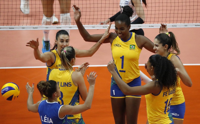 Brazylijskie siatkarki to dziewczyny na medal. Jest na kim oko zawiesić