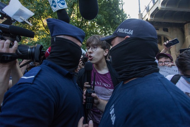  Blokada aresztowania Margot przez policję, 07.08.2020, Warszawa