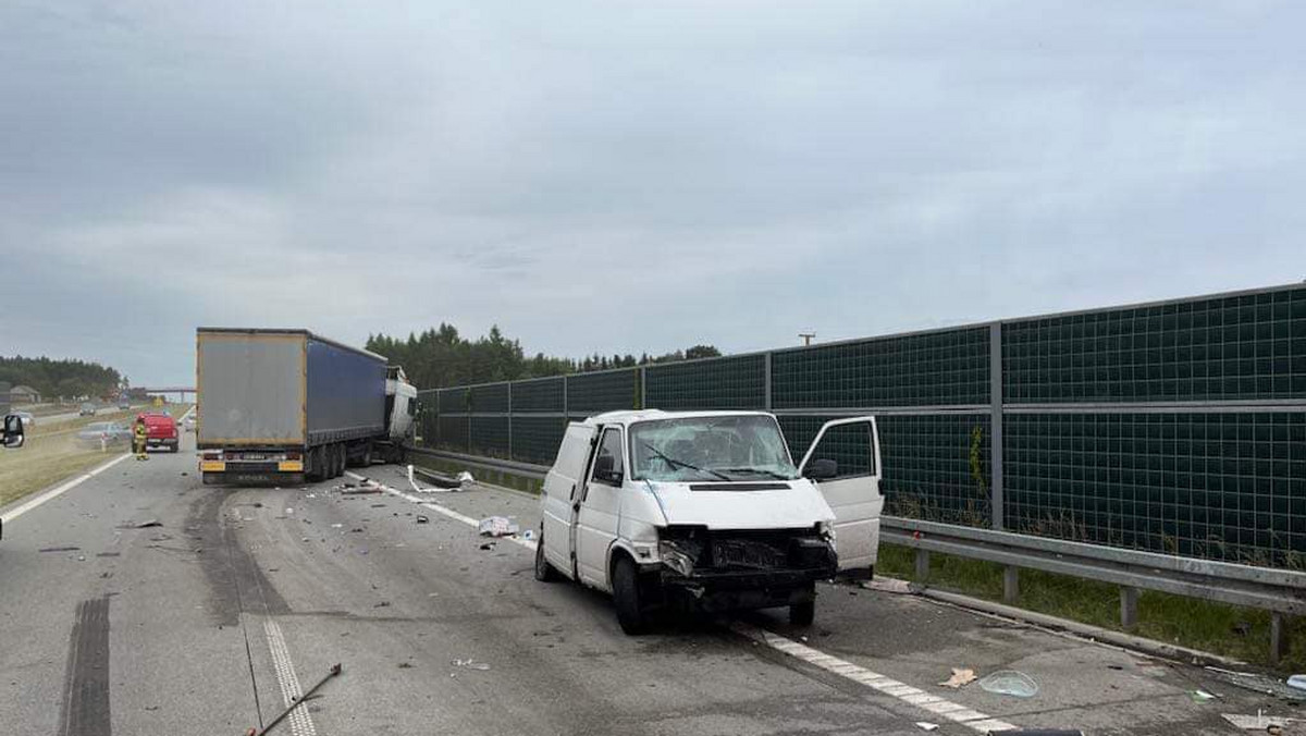 Śmiertelny wypadek w miejscowości Podole. Trasa S7 zablokowana