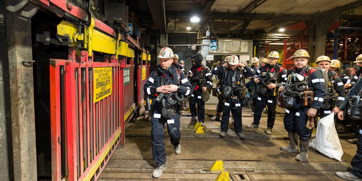 Rozpoczęła się akcja ratunkowa w kopalni "Pniówek".