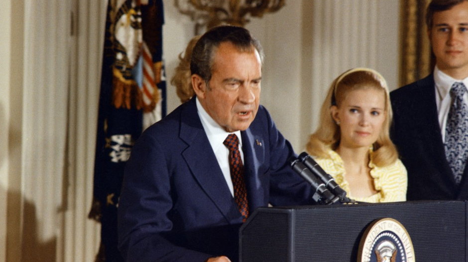 W efekcie Afery Watergate prezydent USA Richard Nixon ustąpił ze stanowiska