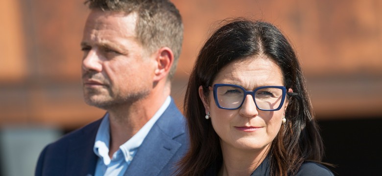 Niepełnosprawne dziecko pobite na stadionie w Gdańsku. Prezydent Dulkiewicz zabrała głos