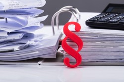 Nowości w Kodeksie pracy także dla etatów w biurach: Obowiązkowe szkolenia, rejestry, badania lekarskie. Rozporządzenia od lipca 2024 r.