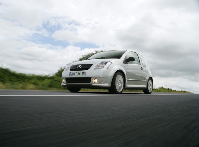 Bardziej wyrazista sylwetka z ekspresywnym przodem