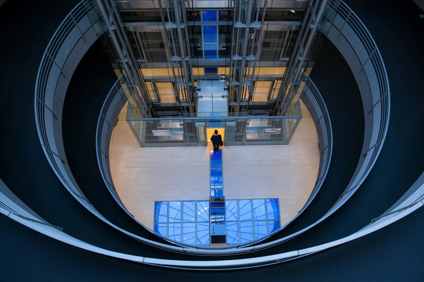 Walldorf, Niemcy. Nowoczesne lobby w siedzibie koncernu informatycznego SAP.