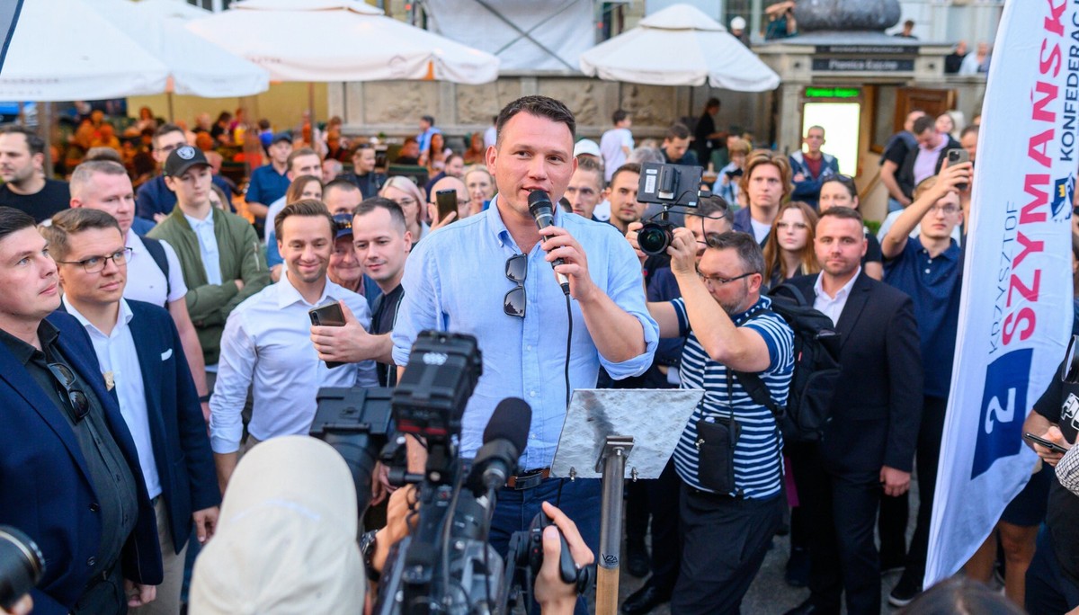 Wyniki zaskoczyły. Zapytano o to, który z liderów Konfederacji mógłby zostać premierem [SONDAŻ]