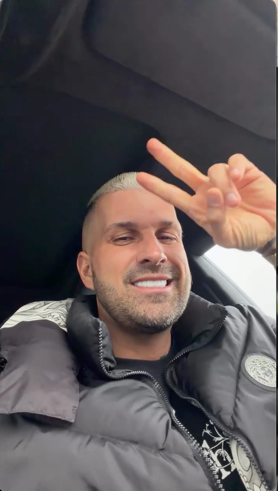 Hudobník René Strausz. 