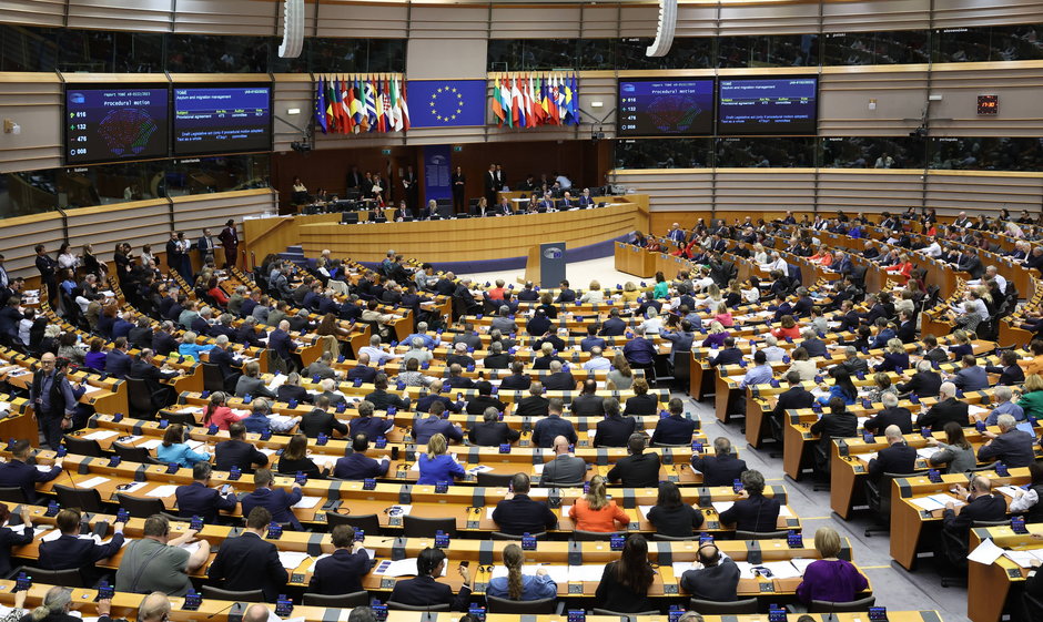 Obrady Parlamentu Europejskiego. Bruksela, 10 kwietnia br.