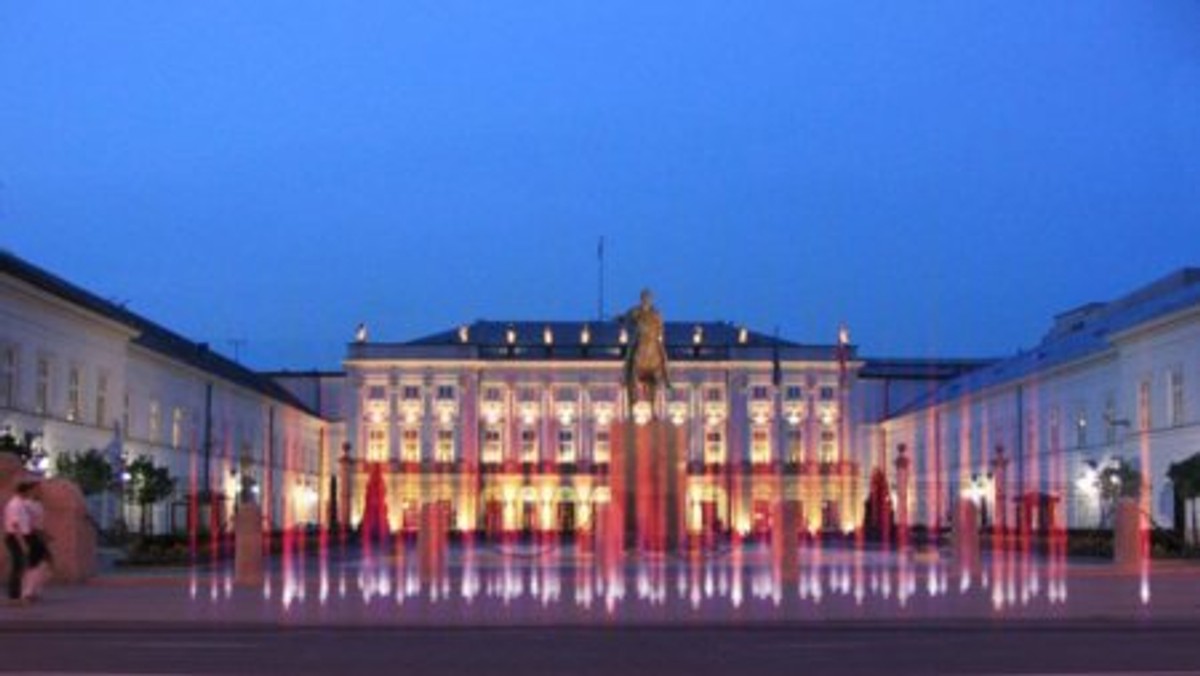 Dziś o godz. 11. odbędzie się konferencja prasowa z udziałem m.in. Marty Kaczyńskiej-Dubienieckiej. Temat: "Budowa Pomnika Światła przy Pałacu Prezydenckim ku czci wszystkich ofiar katastrofy smoleńskiej". Autorem projektu jest Paweł Szychalski.