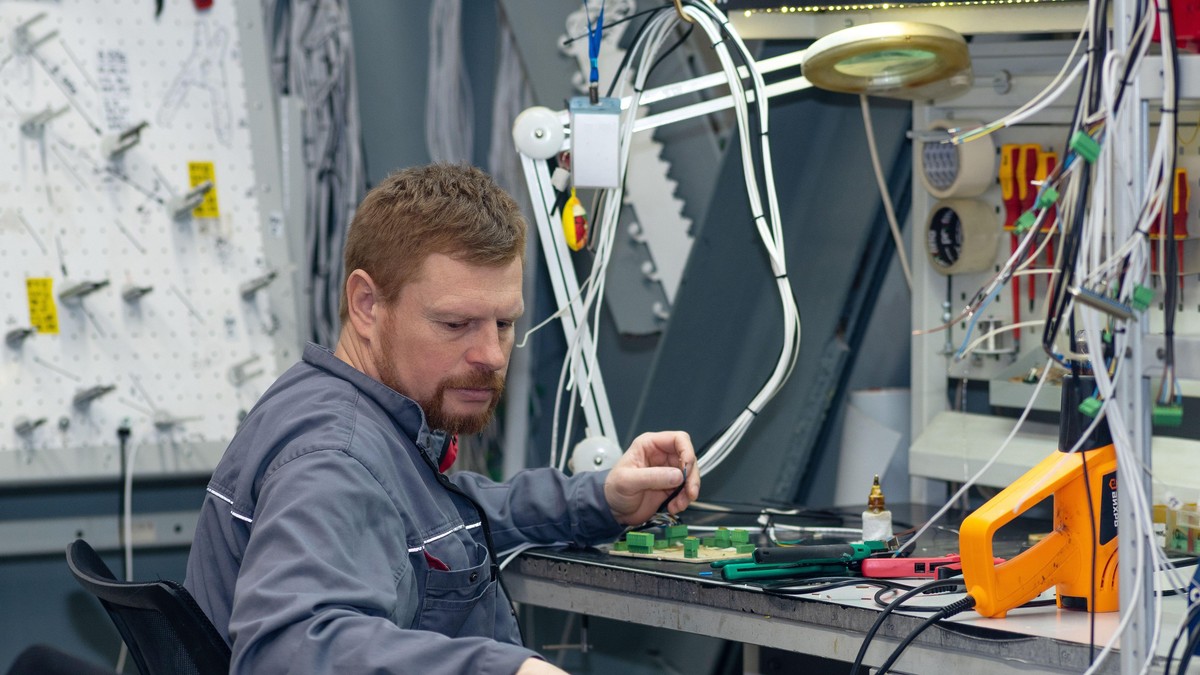 Električar, ilustracija